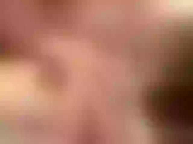 Live sex webcam photo for MiamiMur #292204447