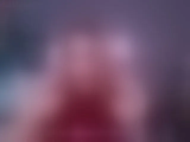 Live sex webcam photo for MiamiMur #292503187