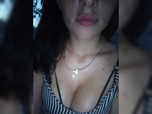 Live sex webcam photo for MianyLic #274188731