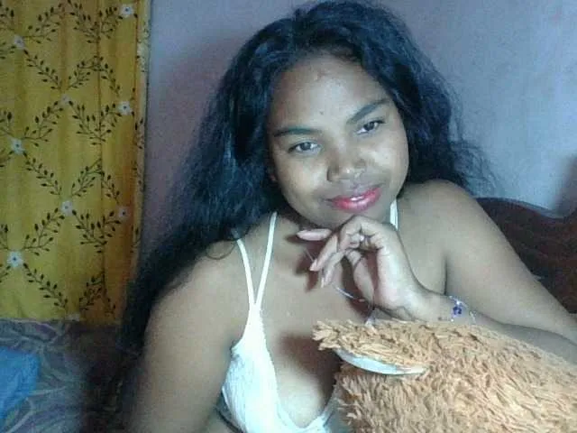 Live sex webcam photo for Miarizou #291765870