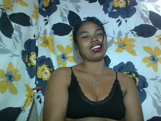 Live sex webcam photo for Miarizou #291891033