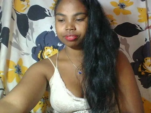 Live sex webcam photo for Miarizou #291917695