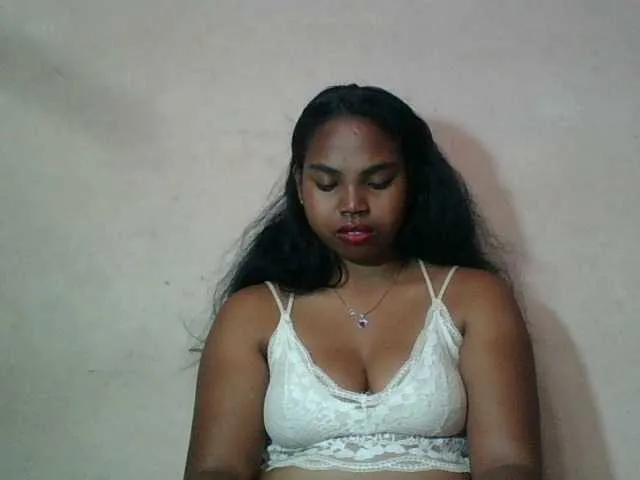 Live sex webcam photo for Miarizou #292266443