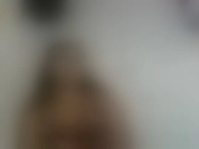 Live sex webcam photo for Miarizou #293084183