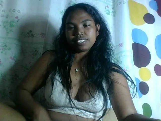 Live sex webcam photo for Miarizou #293314188