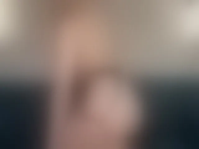 Live sex webcam photo for MicaFiechter #293712780