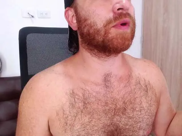 Live sex webcam photo for MichaCosio #277128339