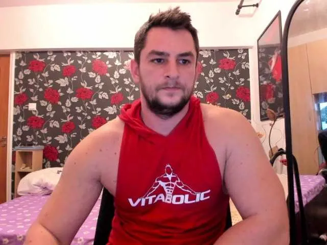 Live sex webcam photo for MichaelRagnar #277112482