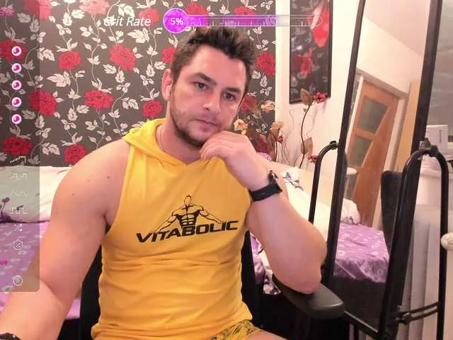 Live sex webcam photo for MichaelRagnar #277470781