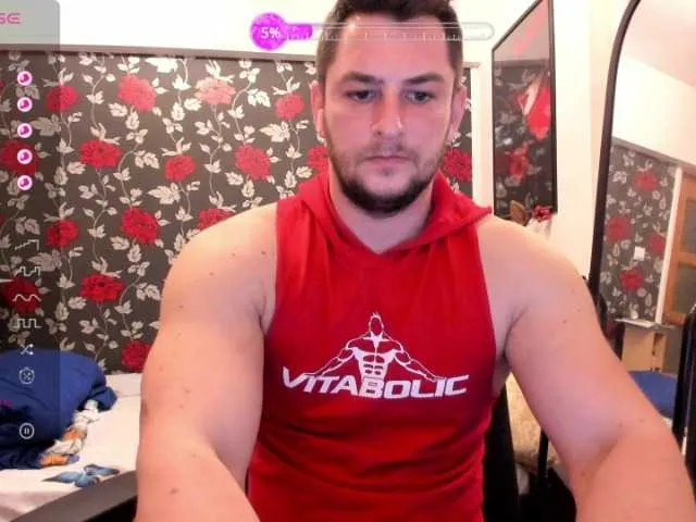 Live sex webcam photo for MichaelRagnar #277652047