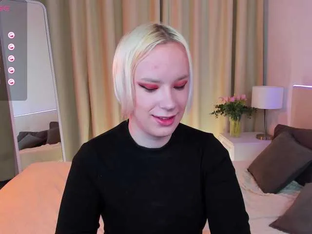 Live sex webcam photo for MichaelSwans #290518284