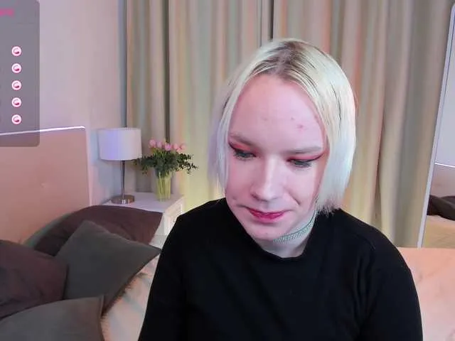 Live sex webcam photo for MichaelSwans #290520062