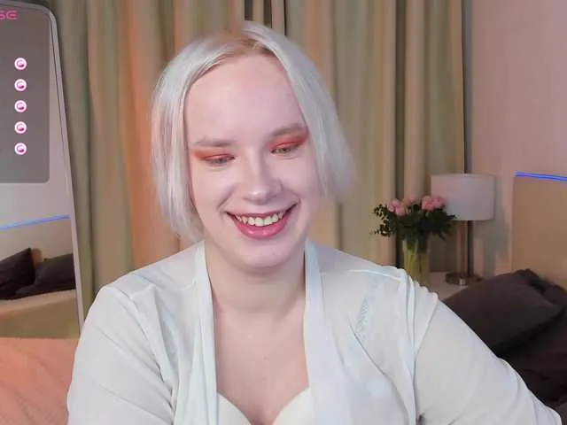 Live sex webcam photo for MichaelSwans #290701023