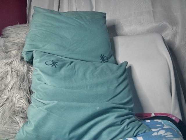 Live sex webcam photo for Michaelhotbbc #288993824