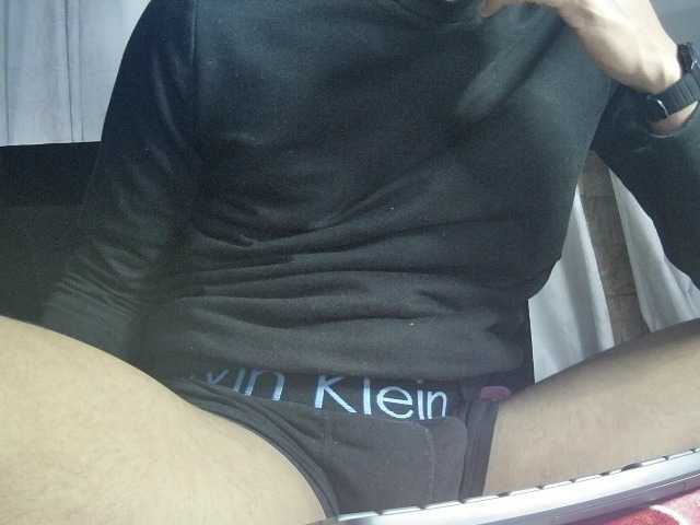 Live sex webcam photo for Michaelhotbbc #289723300