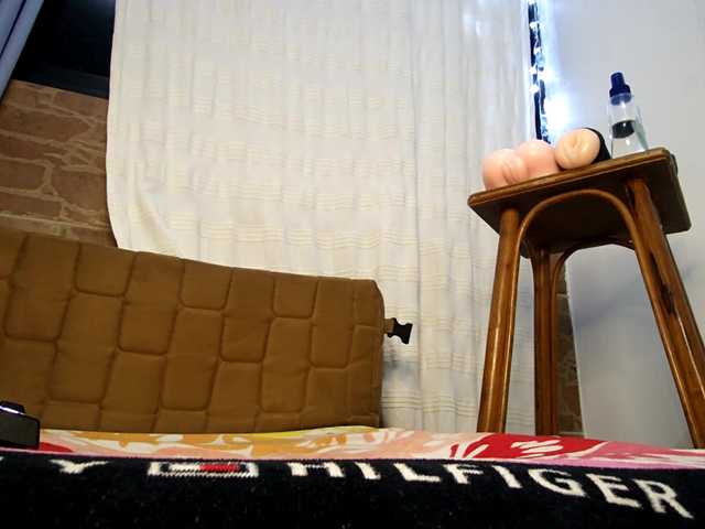 Live sex webcam photo for Michaelhotbbc #290278392