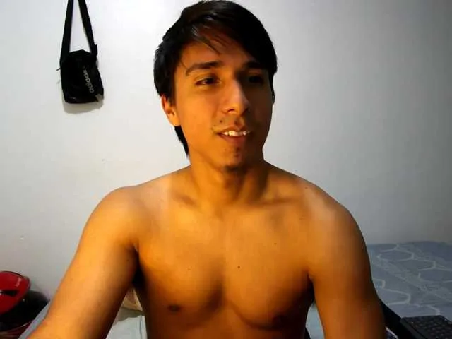 Live sex webcam photo for Michaelhotbbc #291158036