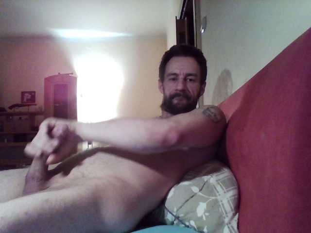 Live sex webcam photo for MichalKV #277151291