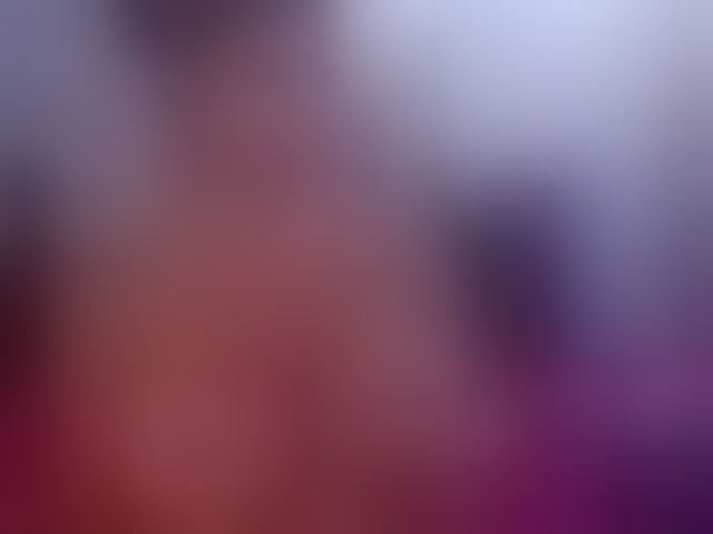 Live sex webcam photo for MichelaRosa #294132612