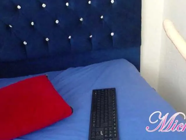 Live sex webcam photo for Michell729 #274170993