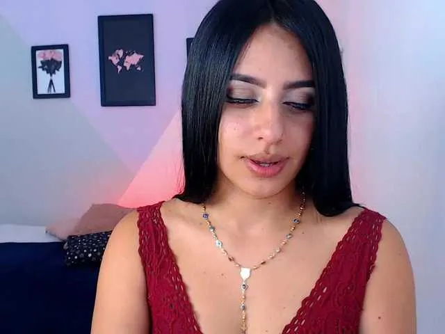 Live sex webcam photo for Michelle-01 #274173923