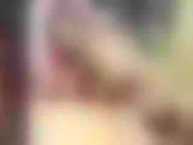 Live sex webcam photo for MichelleDoll22 #290321860