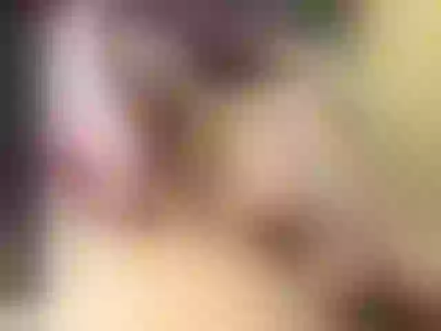 Live sex webcam photo for MichelleDoll22 #290396639