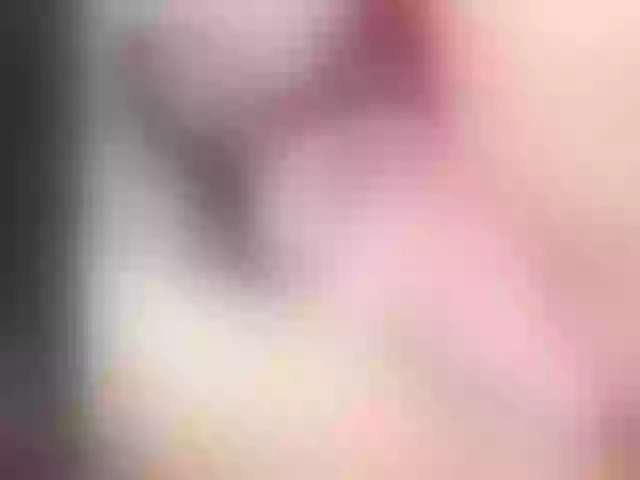 Live sex webcam photo for MichelleDoll22 #290483575