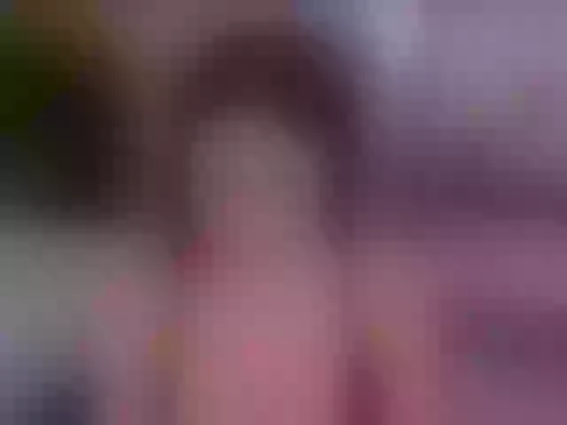 Live sex webcam photo for MichelleReys #292045273