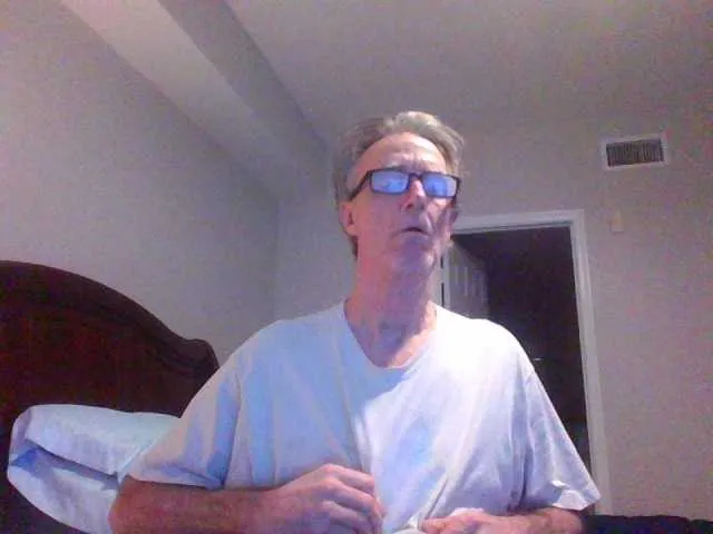 Live sex webcam photo for Micromark #290362511