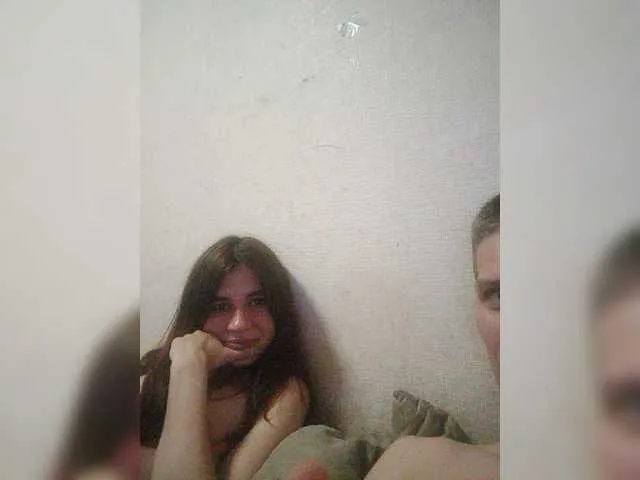 Live sex webcam photo for Midji #274225070