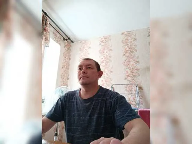 Live sex webcam photo for Mihman4011 #277130081