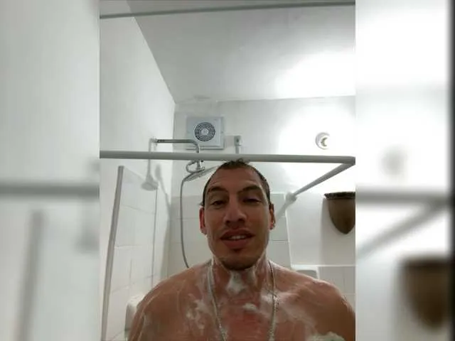 Live sex webcam photo for MihmihKent #276566338