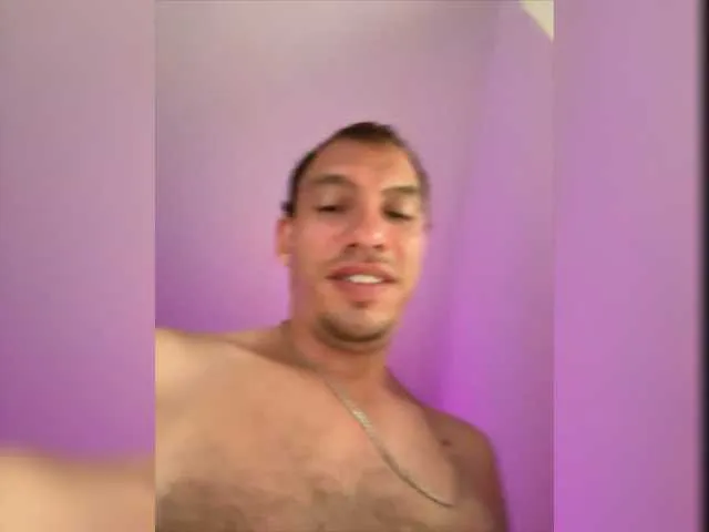 Live sex webcam photo for MihmihKent #276573794