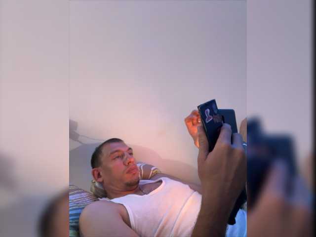 Live sex webcam photo for MihmihKent #276608039