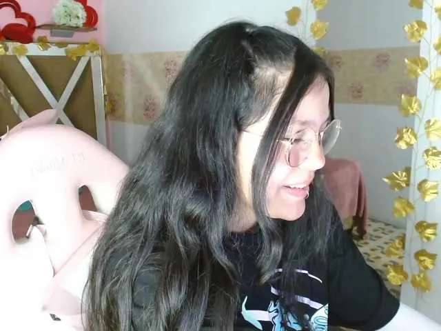 Live sex webcam photo for Miia-tay #276510997