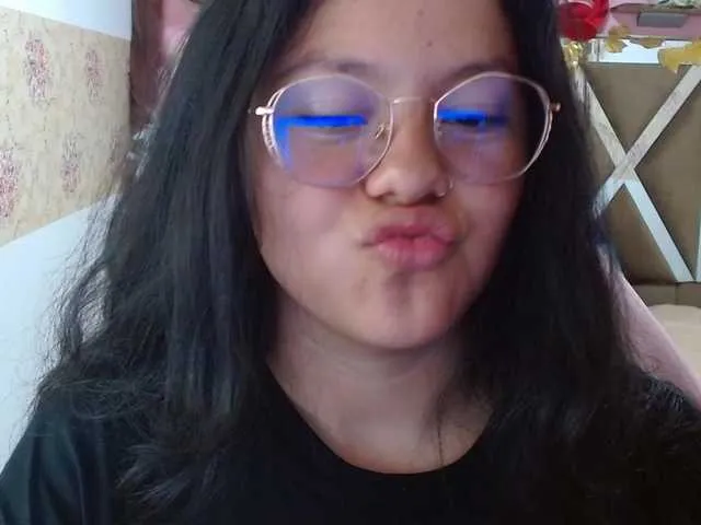 Live sex webcam photo for Miia-tay #276596033