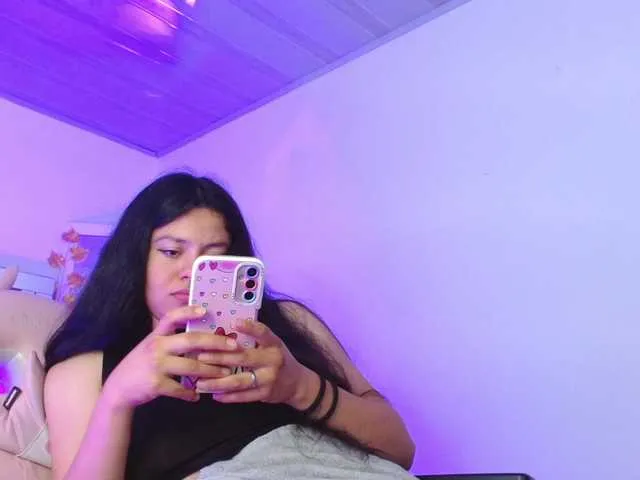 Live sex webcam photo for Miia-tay #276671208