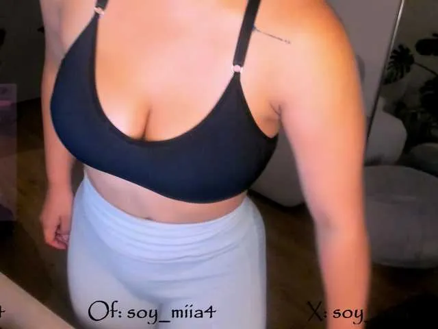 Live sex webcam photo for Miia4 #291903706