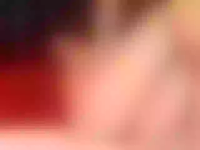 Live sex webcam photo for MiiaBaaker #275305275