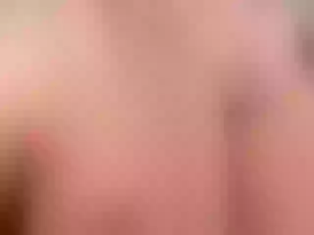 Live sex webcam photo for MiiaDaviies #288035435