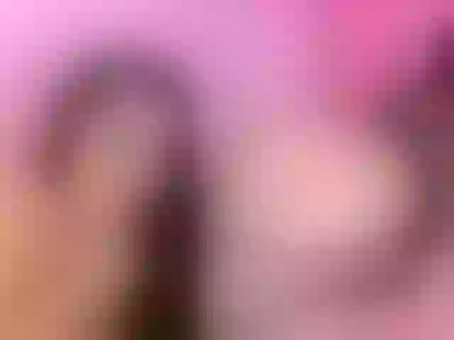Live sex webcam photo for MiiaJhonson01 #290514408