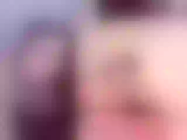 Live sex webcam photo for MiiaJhonson01 #291643342