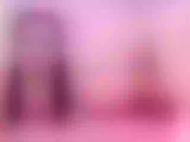 Live sex webcam photo for MiiaJhonson01 #291715727