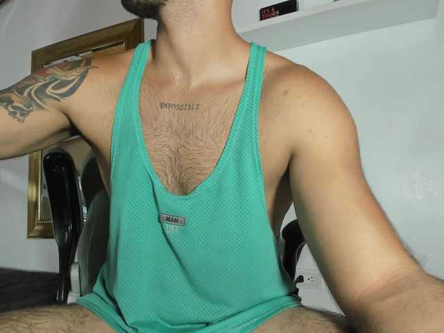 Live sex webcam photo for Miike-mr #291041562