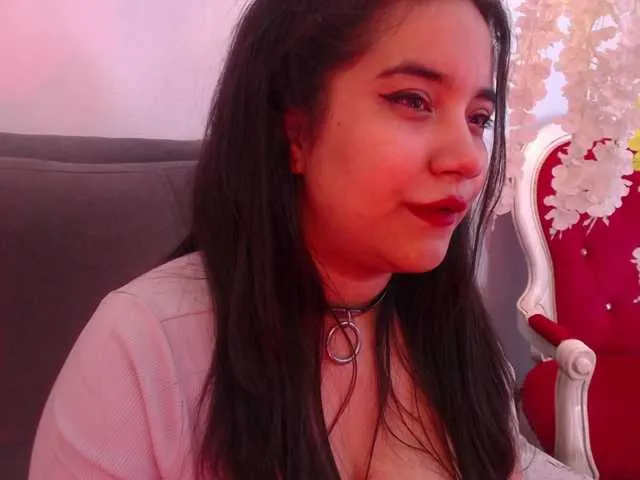 Live sex webcam photo for Miileycooper- #277972872