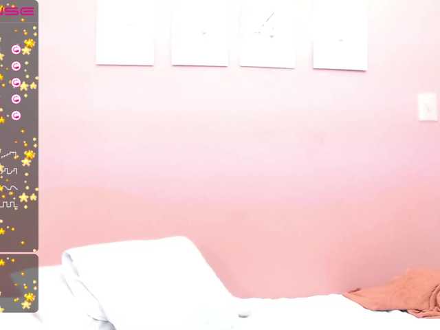Live sex webcam photo for MiissBNasty #275697326