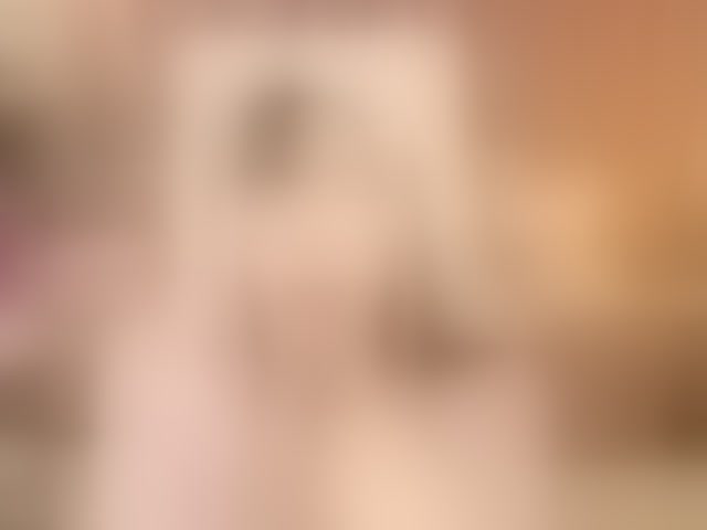 Live sex webcam photo for MiiyaCute #294249925