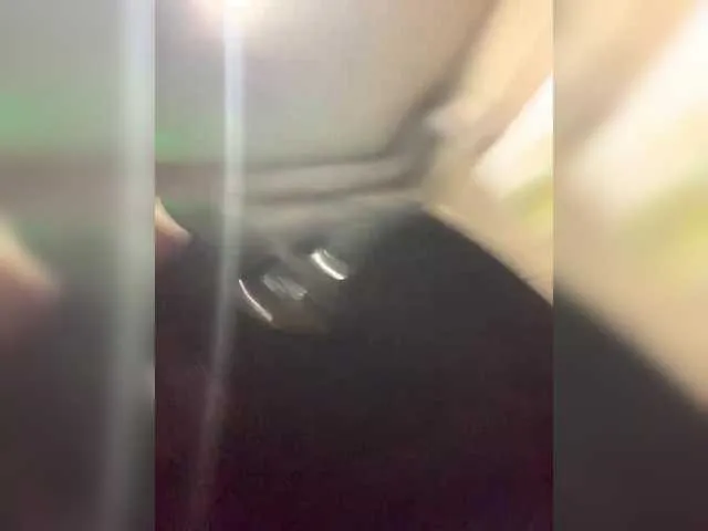 Live sex webcam photo for Mikaaaa9505 #291120873