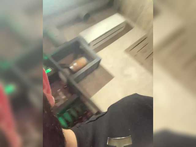 Live sex webcam photo for Mikaaaa9505 #291146830